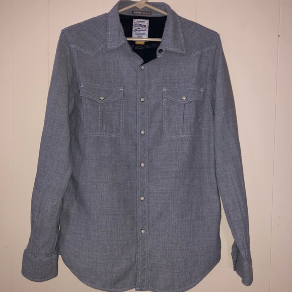 SALE🔥MENS SHIRT - Picture 1 of 5